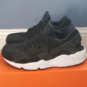 Mens sz 11.5 Nike Huarache